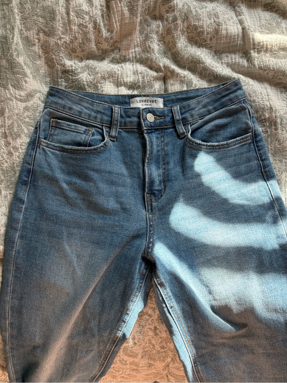 Lovervet High-Rise Women’s Jeans in Medium Blue